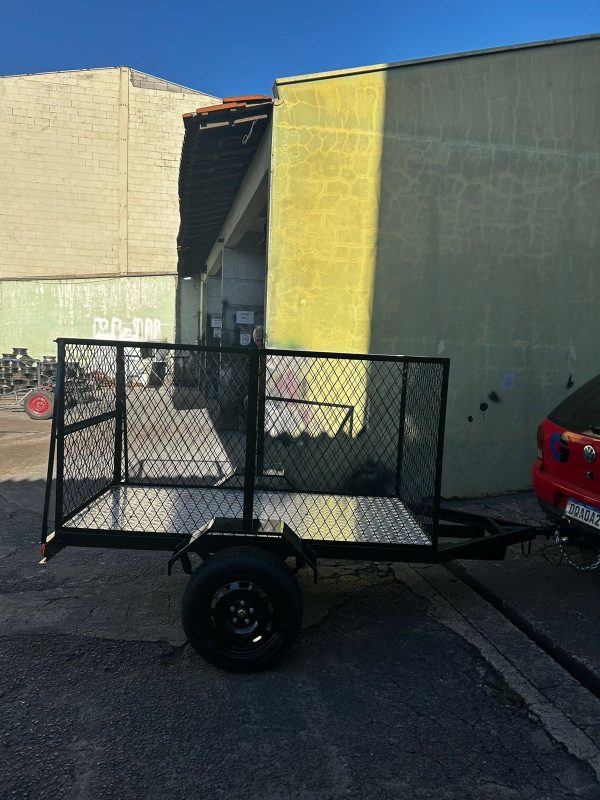 Carreta fazendinha para Transporte Recicláveis/ Lixo